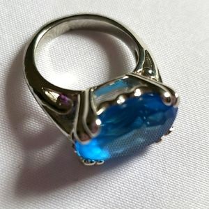 Blue fashion ring